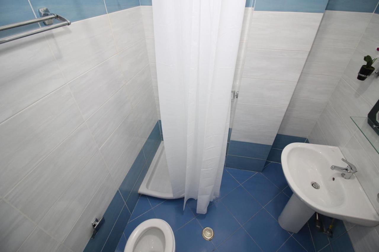 Hotel Prishtina ซารานเดอ ภายนอก รูปภาพ