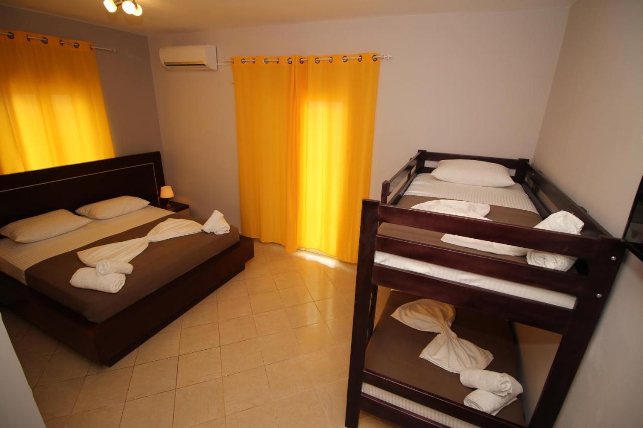 Hotel Prishtina ซารานเดอ ภายนอก รูปภาพ